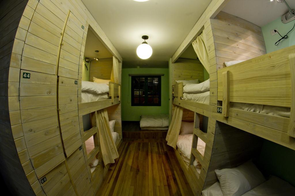 12:12 Hostels Богота Стая снимка
