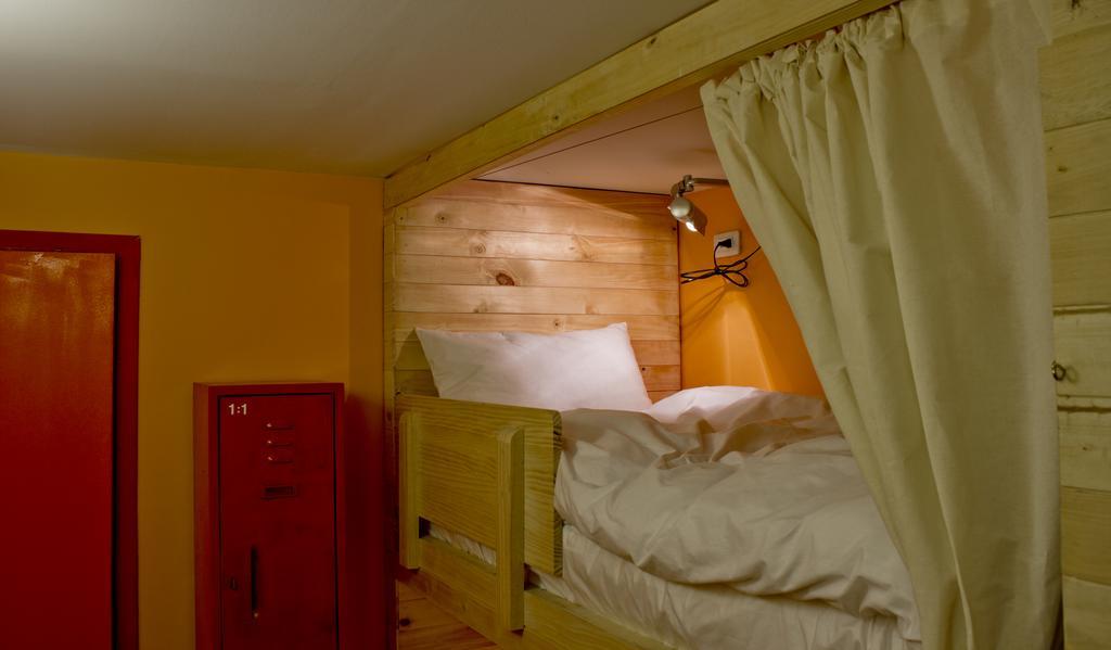 12:12 Hostels Богота Екстериор снимка