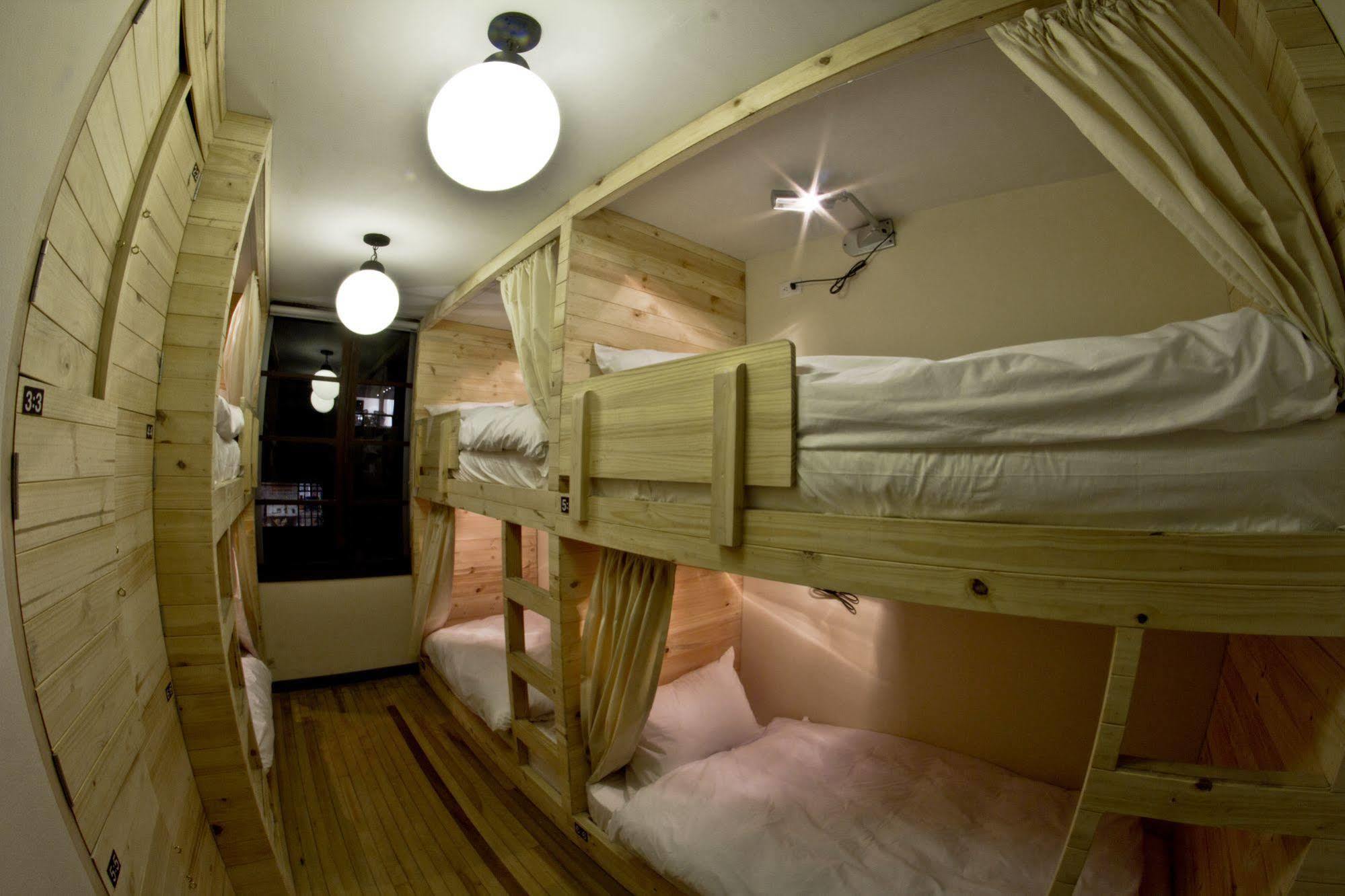 12:12 Hostels Богота Екстериор снимка