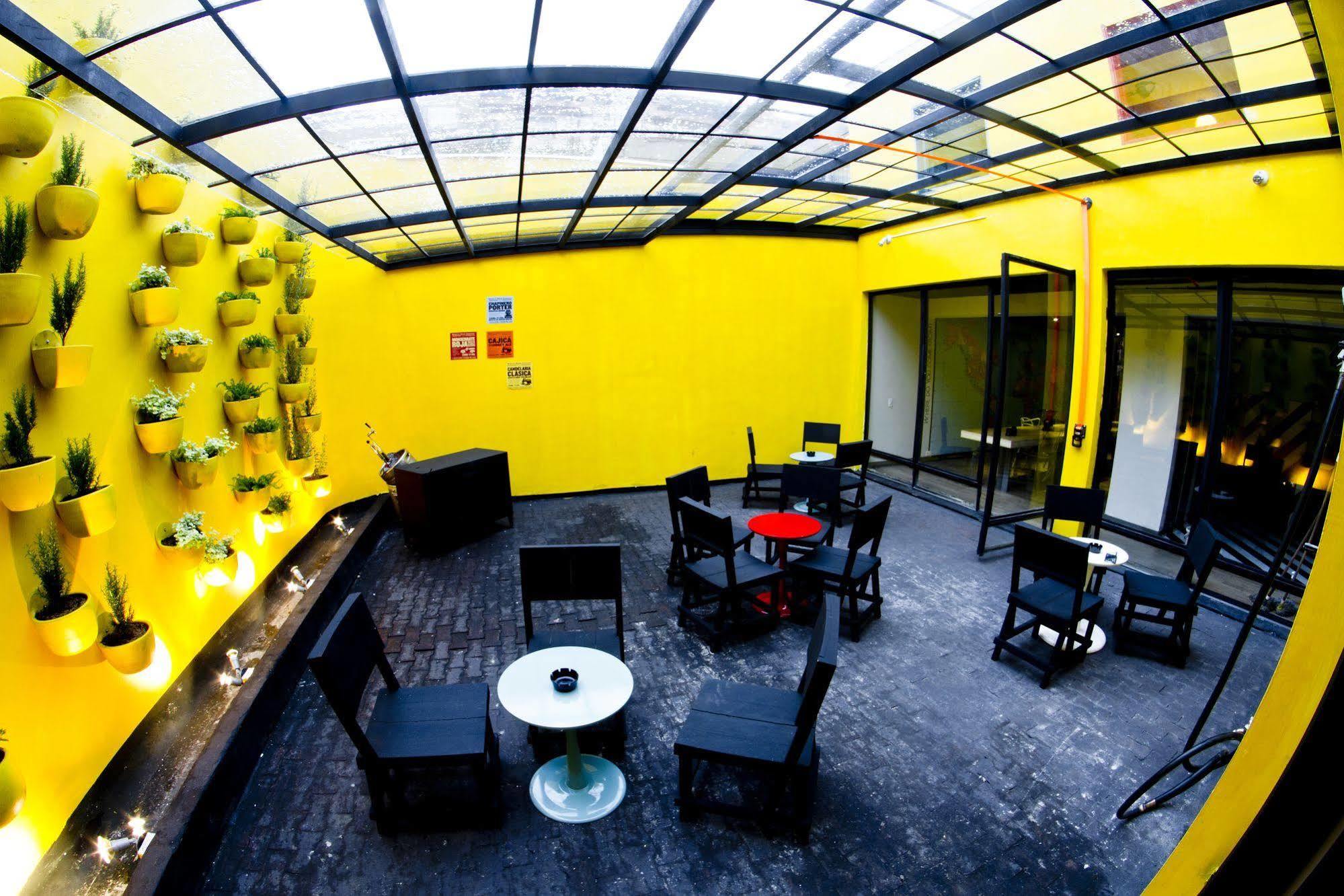 12:12 Hostels Богота Екстериор снимка